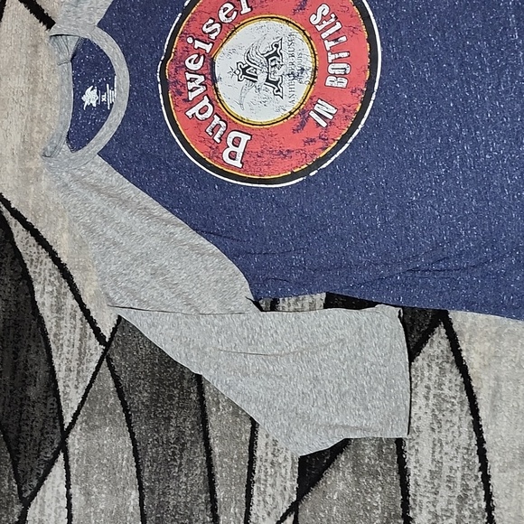 ANHEUSER-BUSCH RETRO BUDWEISER IN BOTTLES 2016 RAGLAN-SLEEVES GRAPHIC TEE-SHIRT - Picture 3 of 11